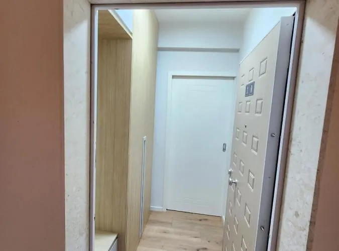 Avalona Seaside 1 Vlorë
