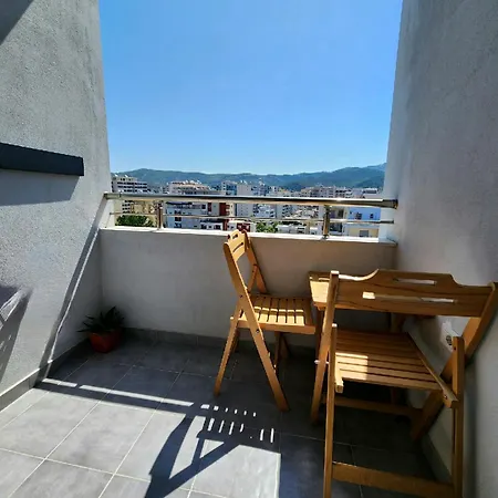 Avalona 1 Apartment *