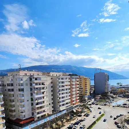 Apartment Avalona 1 *